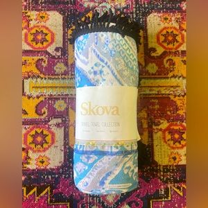 NWT Skova beach towel